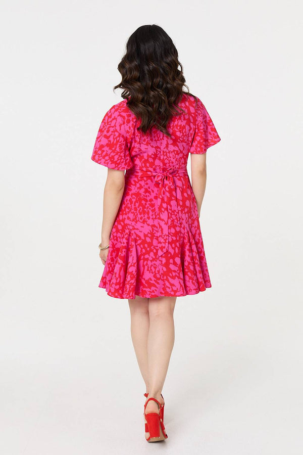 Red | Printed Angel Sleeve Knee Length Dress