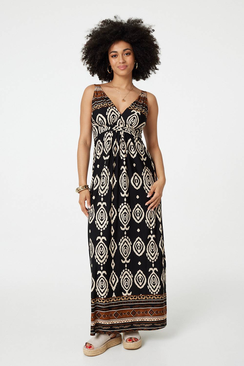 Black And White | Printed Sleeveless Empire Maxi Dress
