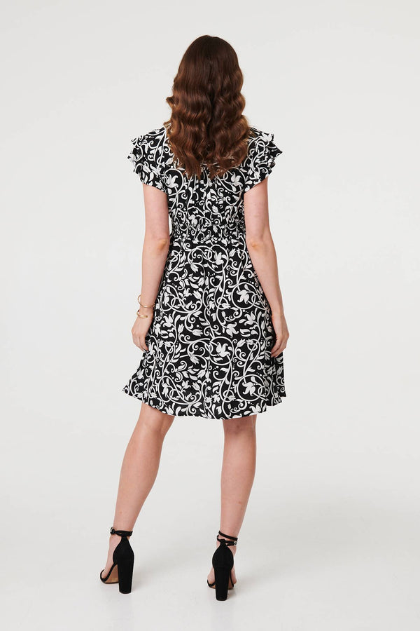 Black | Printed Cap Sleeve Short Skater Dress