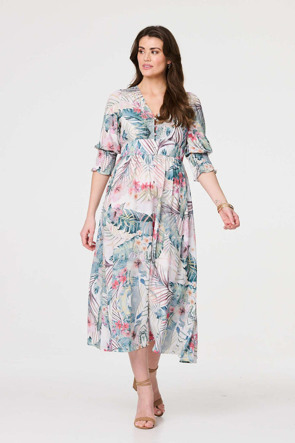 White | Leaf Print 3/4 Puff Sleeve Midi Dress : Model is 5'9"/175 cm and wears UK10/EU38/US6/AUS10