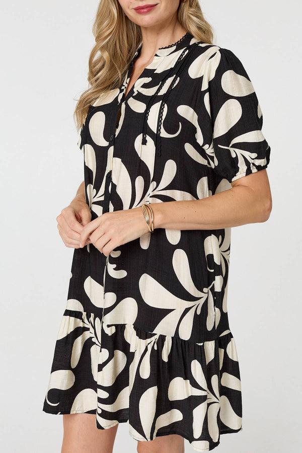 Black | Printed 1/2 Sleeve Tiered Short Dress