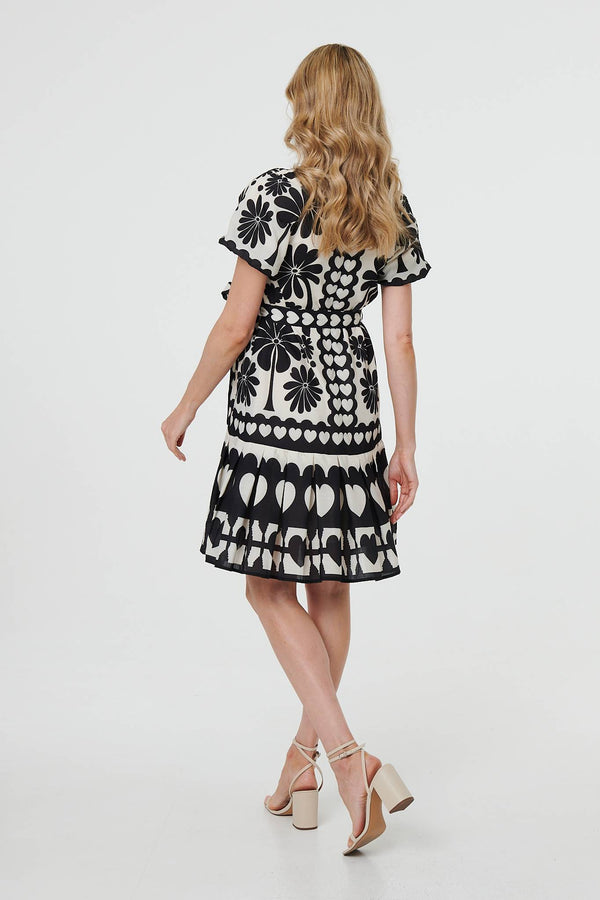 Black | Heart Print Tie Waist Short Skater Dress