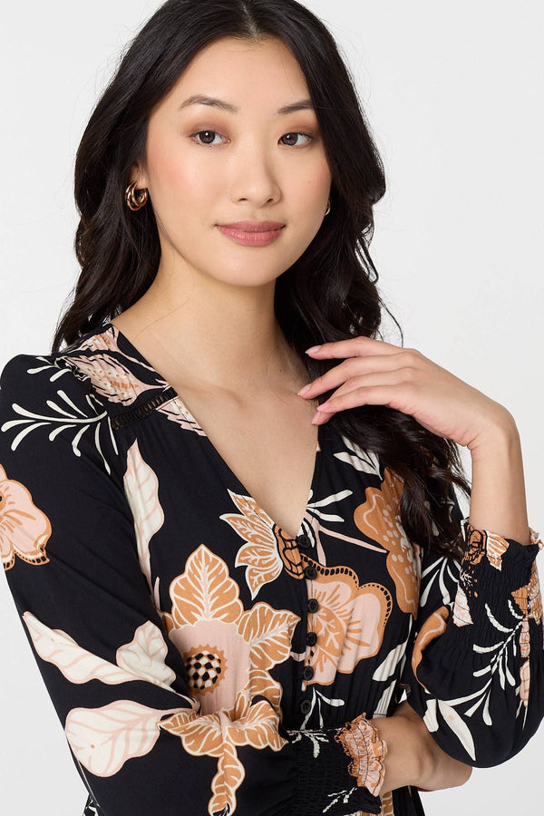 Black | Leaf Print Long Sleeve Maxi Dress