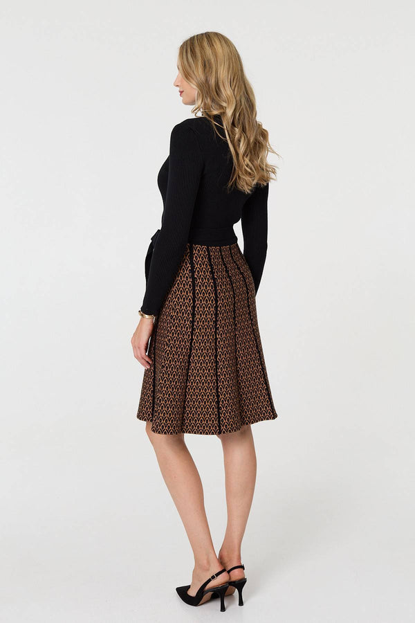 Brown | Abstract Pleated Knee Length Knit Dress