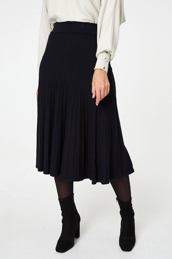 Black | High Waist Pleated Knit Midi Skirt