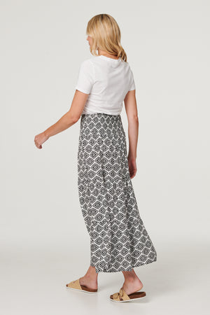 White | Geo Print High Waist Maxi Skirt