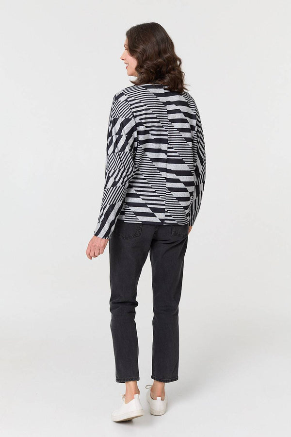 Grey | Geo Print Long Batwing Sleeve Top