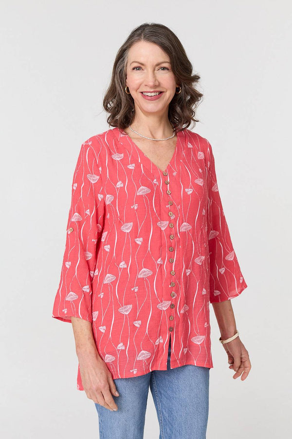 Red | Printed Curve Hem V-Neck Tunic Blouse : Model is 5'8"/172 cm and wears UK10/EU38/US6/AUS10