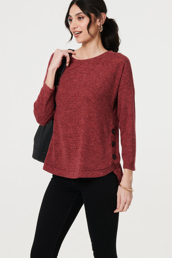 Red | Relaxed 3/4 Sleeve Button Detail Top