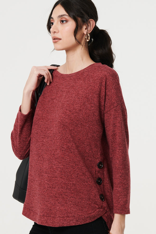 Red | Relaxed 3/4 Sleeve Button Detail Top