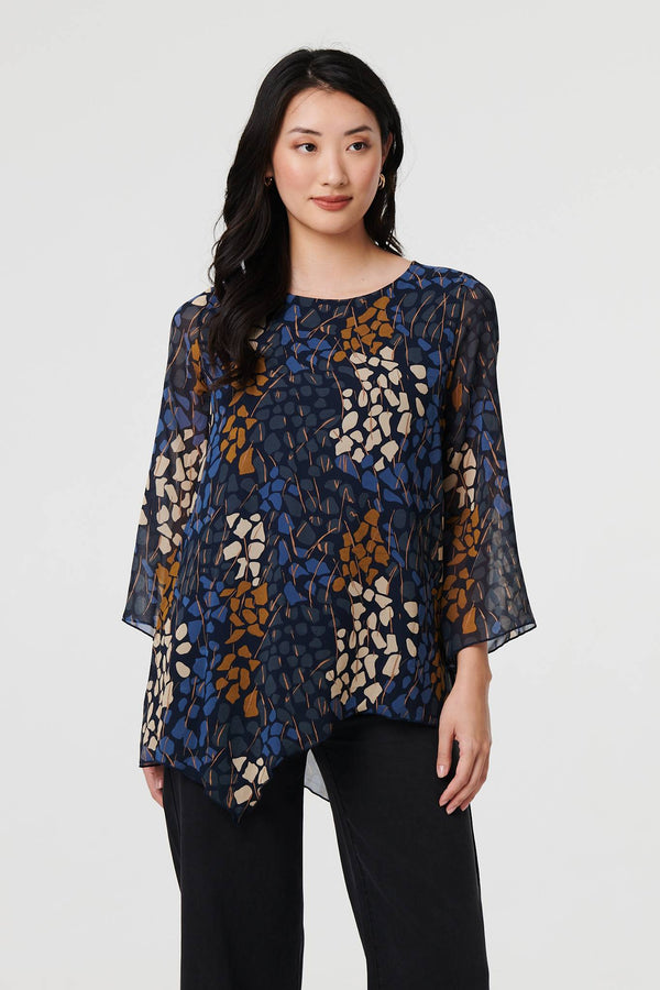 Navy | Printed Handkerchief Hem Longline Blouse : Model is 5'9"/175 cm and wears UK8/EU36/US4/AUS8