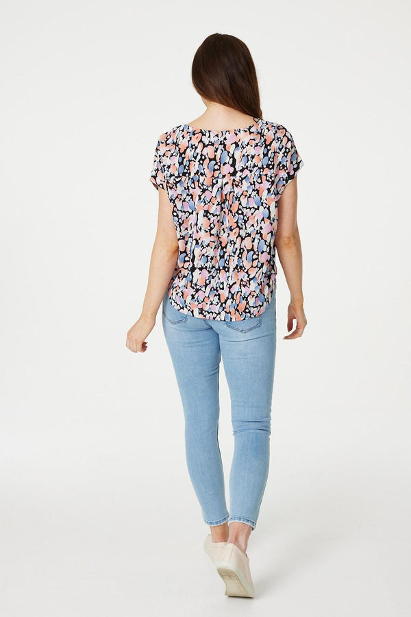 Black | Abstract Print Relaxed Shell Top