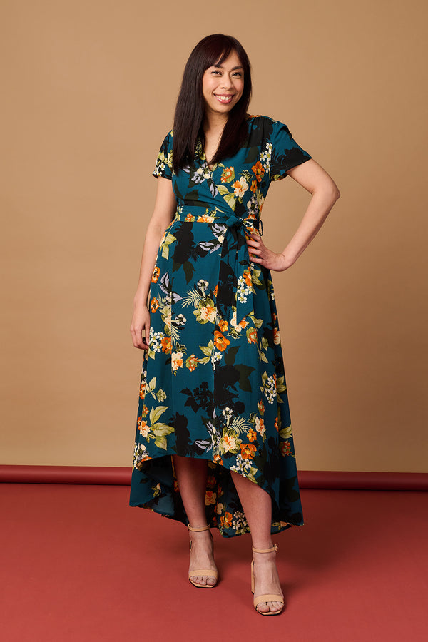 Teal | Floral High Low Wrap Maxi Dress : Akari is 5'9"/175 cm and wears UK10/EU38/US6/AUS10