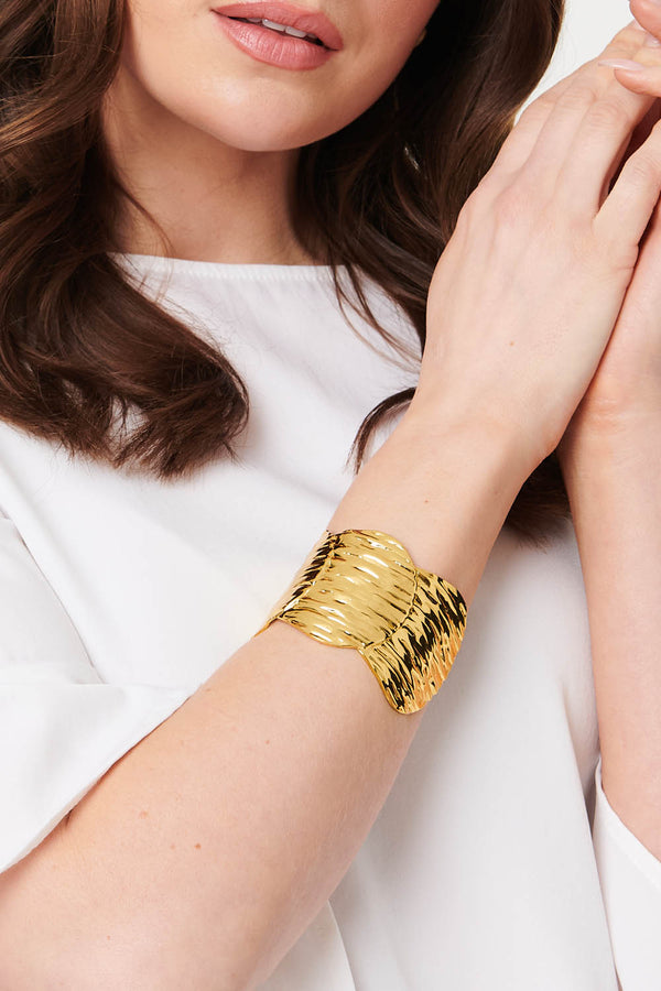 Gold | Hammered Texture Metallic Wide Bracelet