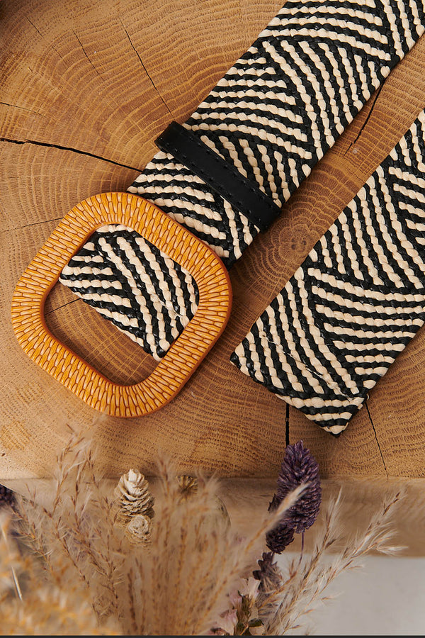 Beige | Zig Zag Texture Statement Buckle Belt