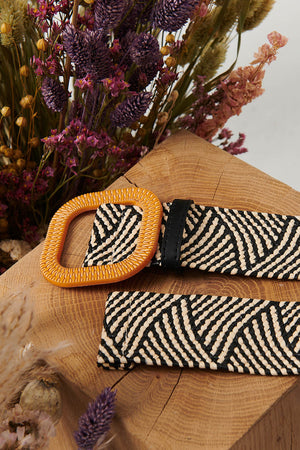 Beige | Zig Zag Texture Statement Buckle Belt