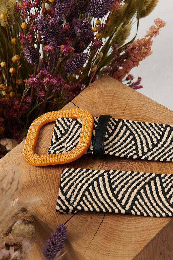 Beige | Zig Zag Texture Statement Buckle Belt
