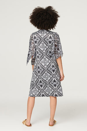 Black | Printed Flare Sleeve Midi Dress