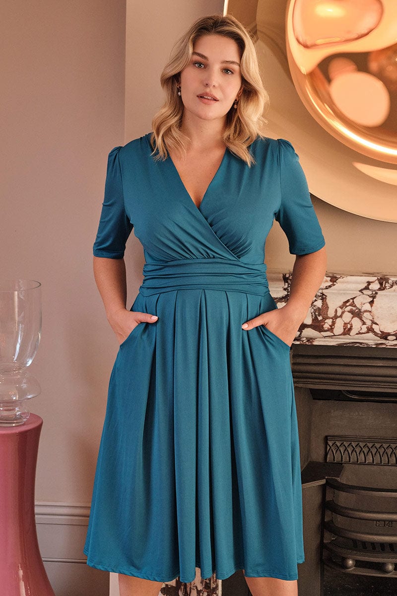 Turquoise | Ruched Waist Jersey Wrap Dress : Model is 5'8"/172 cm and wears UK14/EU42/US10/AUS14