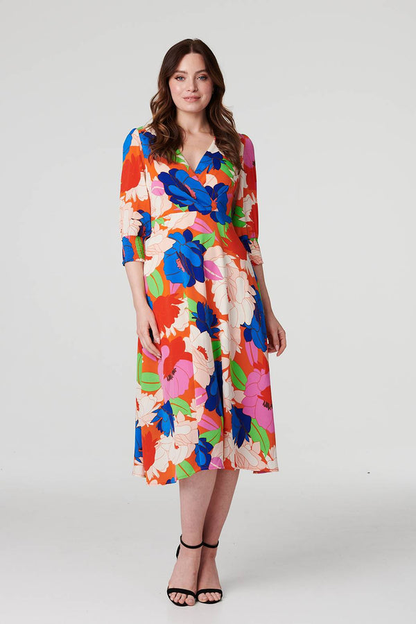 Red | Floral 3/4 Sleeve Midi Dress : Model is 5'9"/175 cm and wears UK8/EU36/US4/AUS8