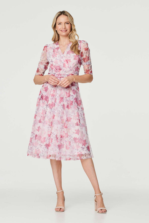 Red | Floral Wrap Front Tea Dress : Model is 5'10"/178 cm and wears UK10/EU38/US6/AUS10