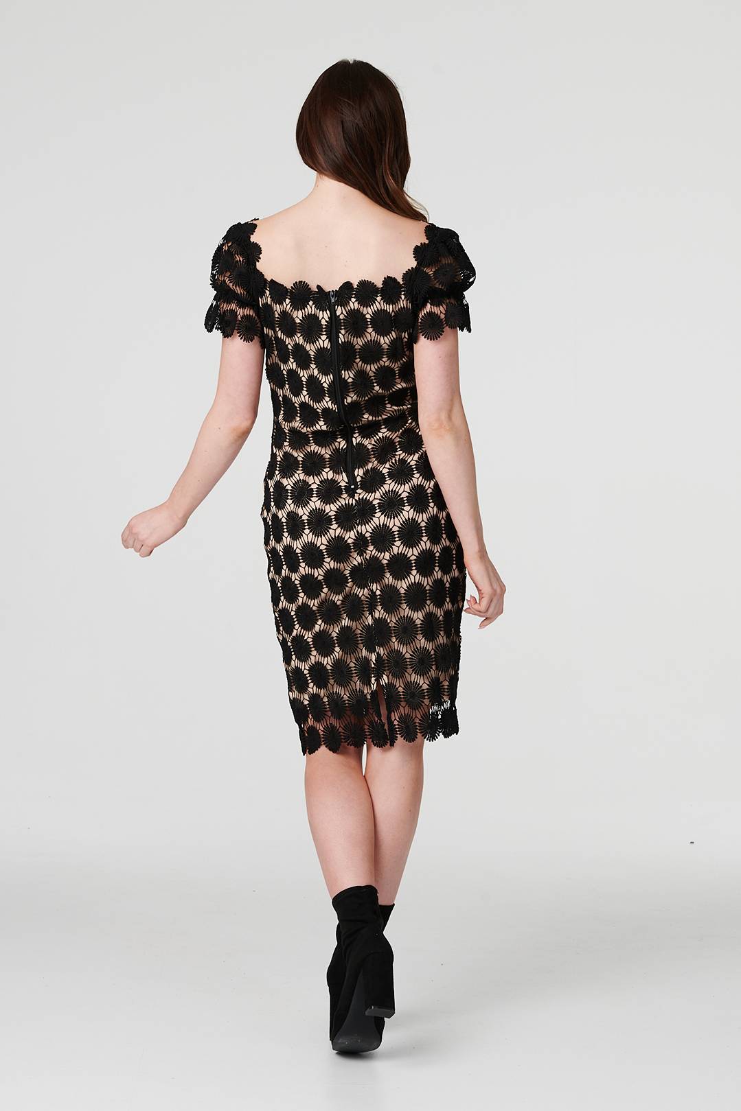 Black | Floral Lace Bodycon Dress