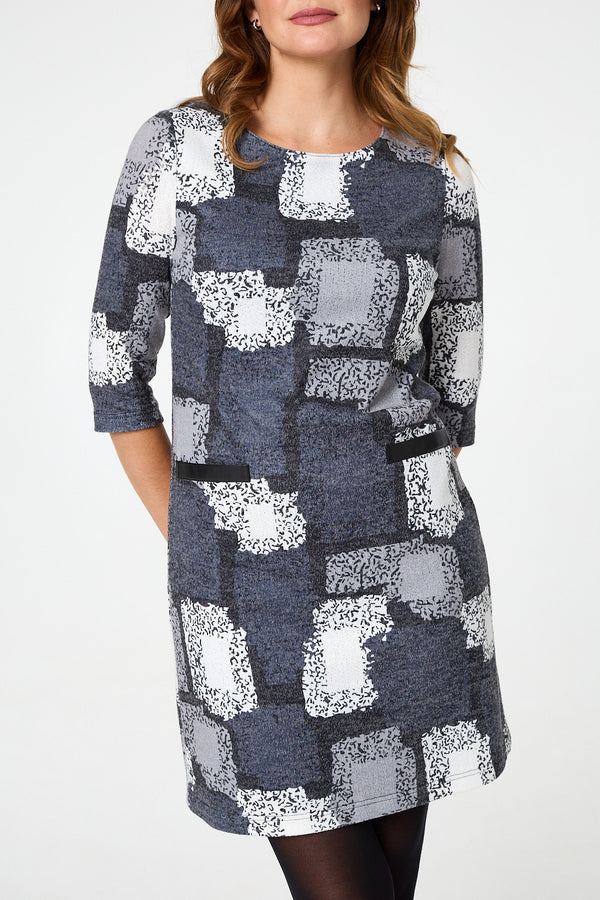 Grey | Printed 3/4 Sleeve Short Shift Dress