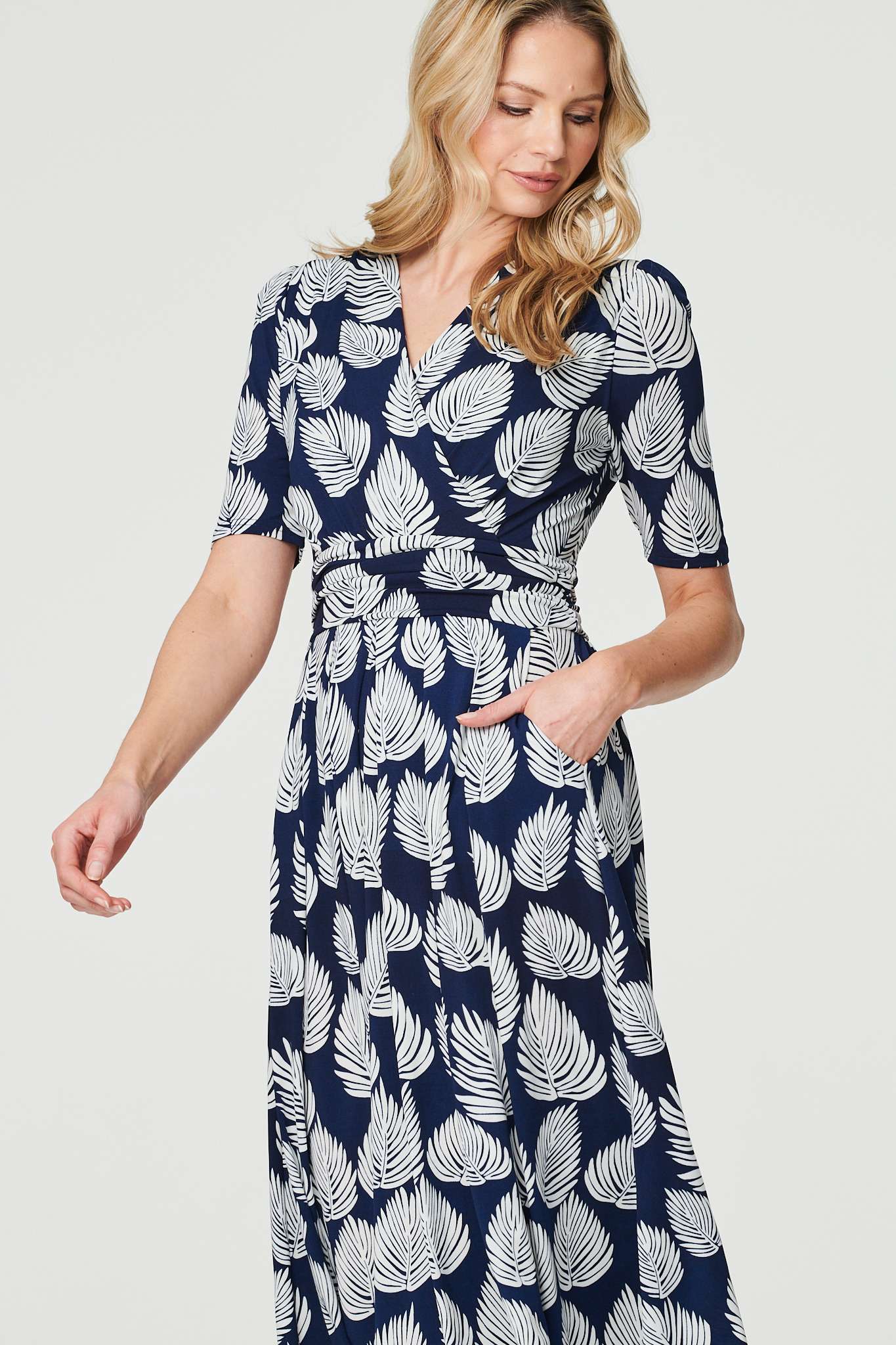 Navy | Printed Short Sleeve Wrap Tea Dress