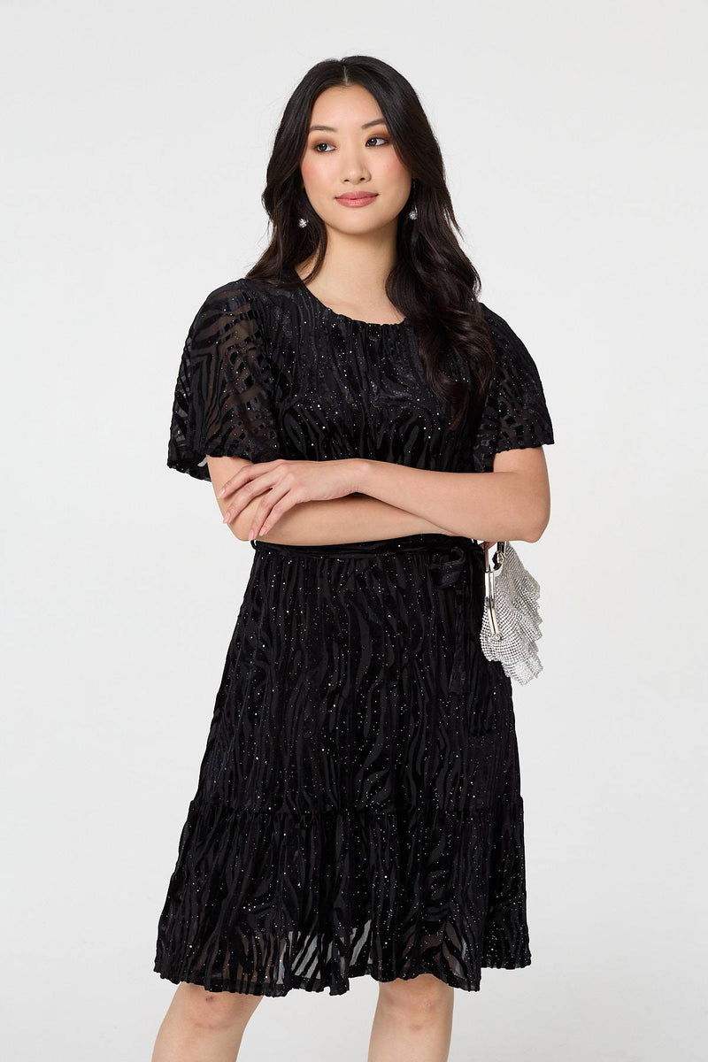 Black Knee Length Dresses | Knee Length Dresses | Izabel London Black Knee Length Dresses | Knee Length Dresses | Izabel London