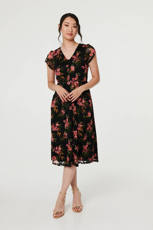 Black | Floral Cap Sleeve Shirred Midi Dress
