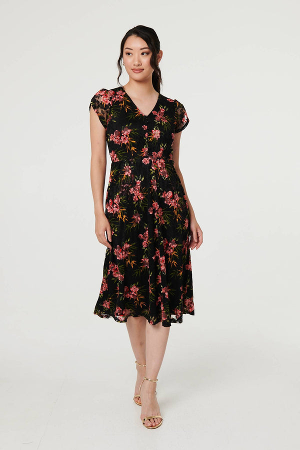 Black | Floral Cap Sleeve Shirred Midi Dress
