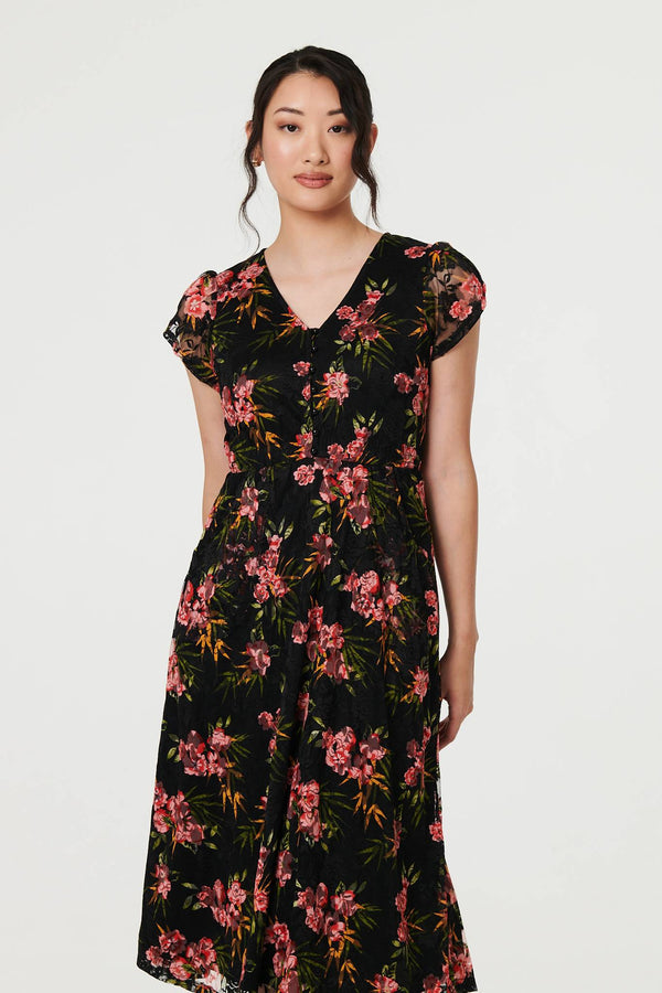Black | Floral Cap Sleeve Shirred Midi Dress
