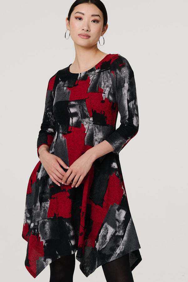 Red | Abstract 3/4 Sleeve Hanky Hem Dress
