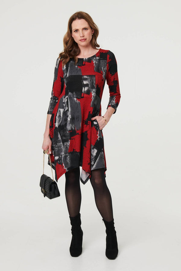 Red | Abstract 3/4 Sleeve Hanky Hem Dress