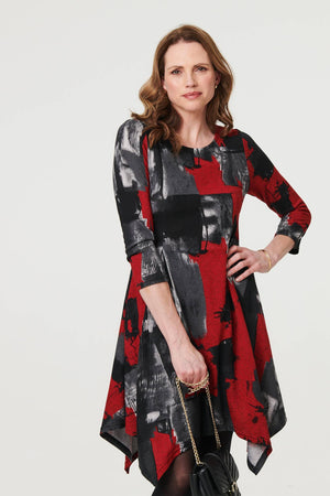 Red | Abstract 3/4 Sleeve Hanky Hem Dress : 5'9