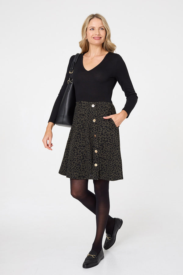 Black | Animal Print V-Neck Short Skater Dress
