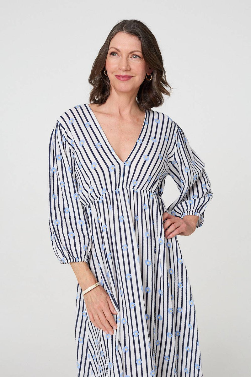Striped Long Sleeve Empire Maxi Dress | Izabel London Striped Long Sleeve Empire Maxi Dress | Izabel London
