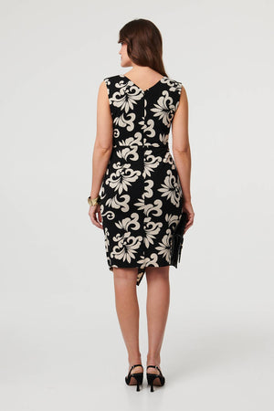 Black | Printed Sleeveless Knee Length Dress