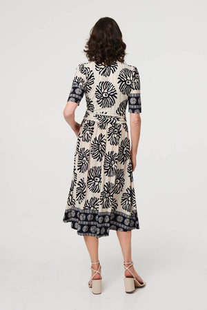 Navy | Border Print Ruched V-Neck Midi Dress
