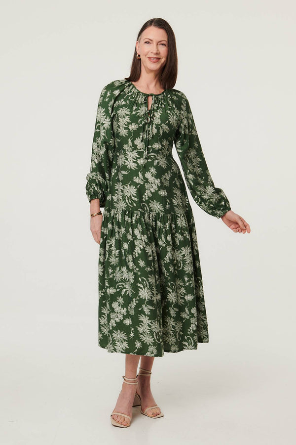 Green | Floral Long Sleeve Tie Neck Maxi Dress : Model is 5'8"/172 cm and wears UK10/EU38/US6/AUS10