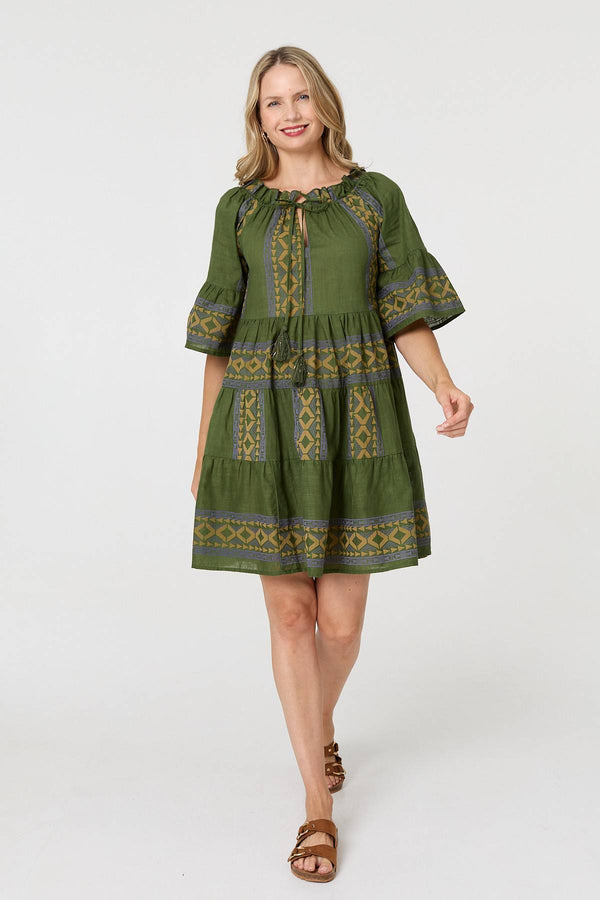 Green | Embroidered 1/2 Flare Sleeve Short Dress