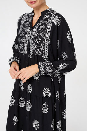 Black | Border Print Tier Long Sleeve Maxi Dress
