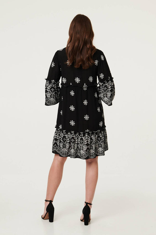 Black | Border Print Relaxed Tiered Short Dress