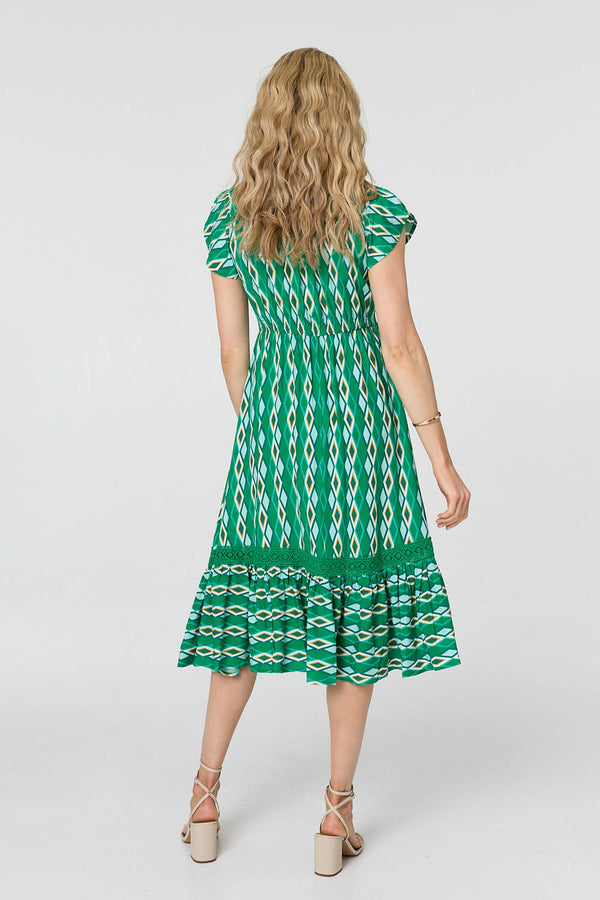 Green | Geo Print Cap Sleeve Lace Midi Dress