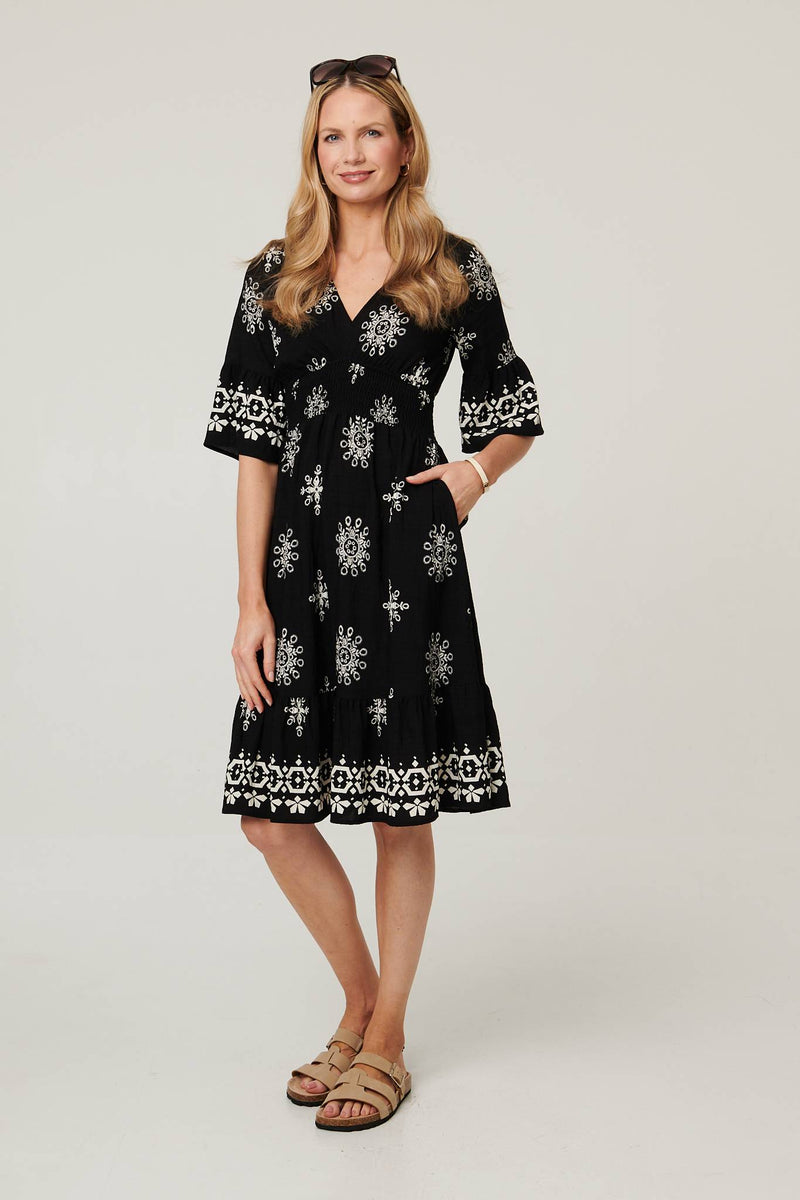 Workwear Knee Length Dresses | Knee Length Dresses | Izabel London Workwear Knee Length Dresses | Knee Length Dresses | Izabel London