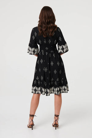 Black | Border Print Relaxed Knee Length Dress