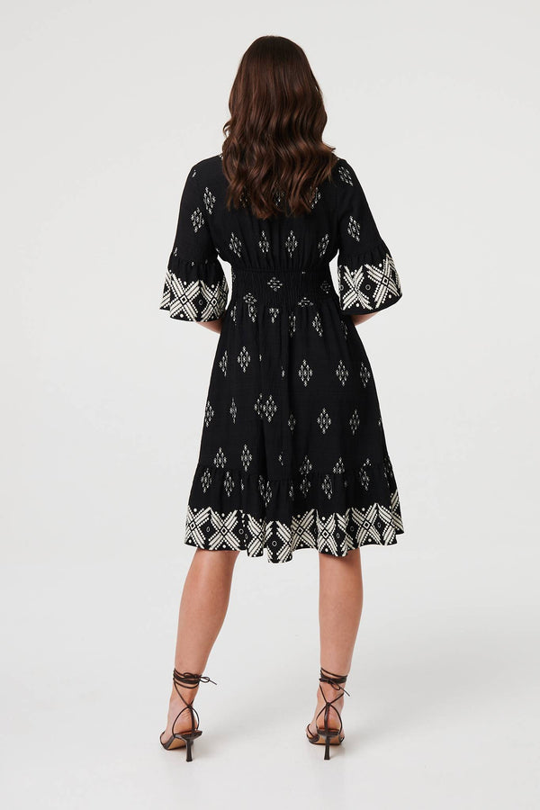 Black | Border Print Relaxed Knee Length Dress