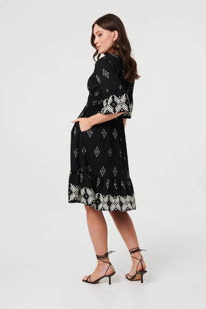 Black | Border Print Relaxed Knee Length Dress