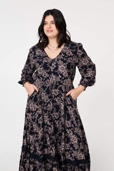 Navy | Curve Floral Lace Long Sleeve Maxi Dress