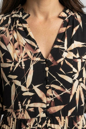 Black | Leaf Print 1/2 Flared Sleeve Midi Dress